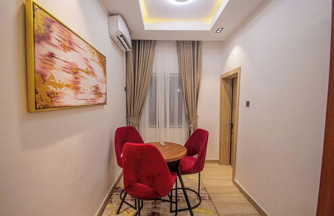 Benin City Blissful Apartment - Cozy 2BR Retreat - Foto 9