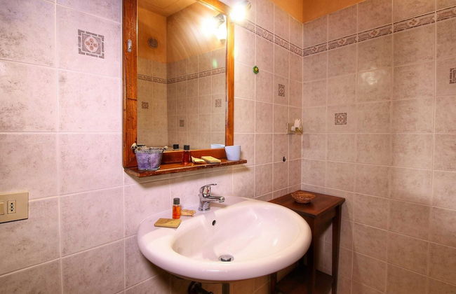 Chianti Hillside Farmhouse - Foto 16