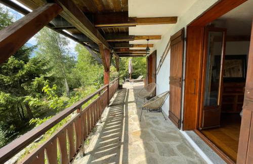 Chalet Le Doux Si, Large Self-Contained Apartment, 2km from Doucy-Combelouvière and close to Valmorel - Foto 19