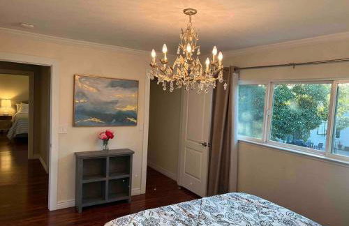 Spacious 5BR San Jose Home w Parking & Backyard - Foto 40