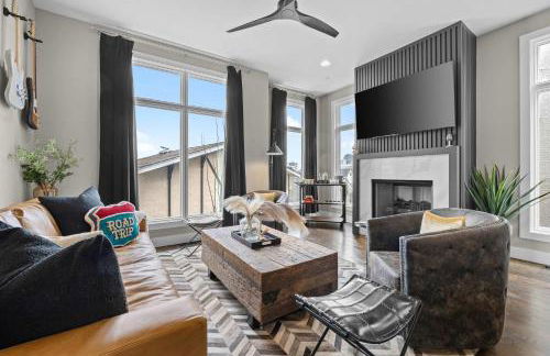 CLose to DT Speakeasy Poker City Views - Foto 15