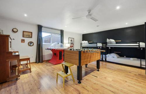 Agua Dulce - Mid Century Oasis - Pool &Hot Tub - Foto 16