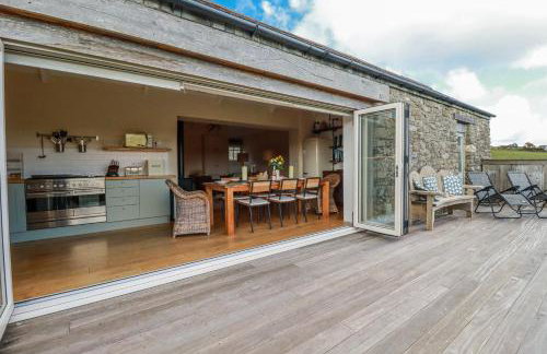 Roughtor Barn - Photo 33