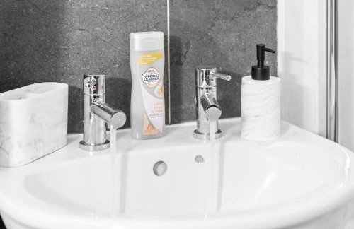 Harmony House 3 Bedroom New Build for Families, Contractors, Black Country Museum Sleeps 6 - Foto 43