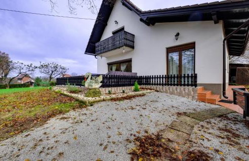 Cozy Home In Milekovo Selo With Wifi - Photo 8