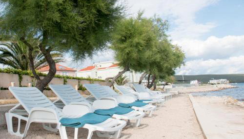 Apartments Matas - Foto 2, sunbed