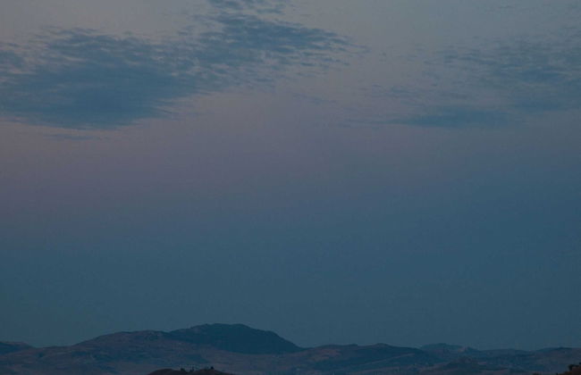 Villa in Alia With Pool & Olive Views - Photo 17