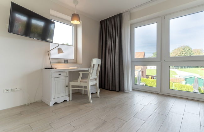 Holiday Home in Tonning With Harbor Views - Photo 2