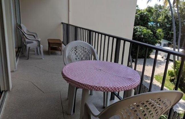 1 bedroom unit with a nice view of the Florida bay. 1 Condo by RedAwning - Foto 23