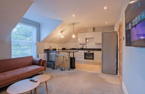 Central 1BDR Apartment By Torr Property Group Short Lets & Serviced Accommodation With Free WiFi Stratford Upon Avon - Foto 21