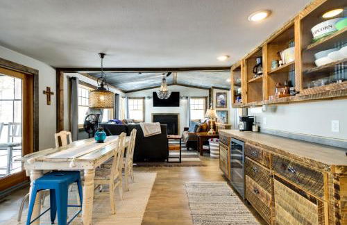 Lakefront Nevis Cabin Escape with Hot Tub! - Foto 7