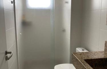 Apartamento Aconchegante com Piscina a 2 Quadras da Beira-Mar - Foto 9