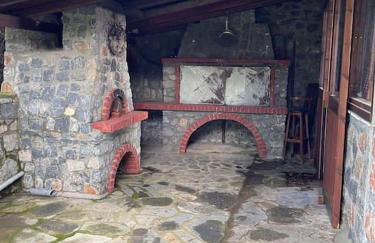 Blessings Chalet στον Παλαιό Άγιο Αθανάσιο με Τζάκι, Barbeque, μεγάλη αυλή και υπέροχη θέα - Foto 62