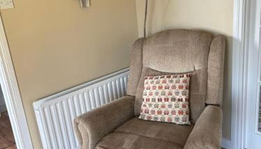 Moneydarragh Cottage with uninterrupted mountain and sea views- Hot tub available for hire at extra cost - Foto 4