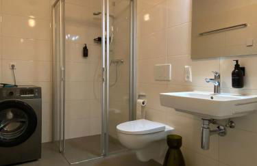 Design-Apartment I direkt im Zentrum von Bad Krozingen I Boxspring I Terrasse mit Garten & direktem Parkplatz I Boxspring I Nespresso - Foto 5