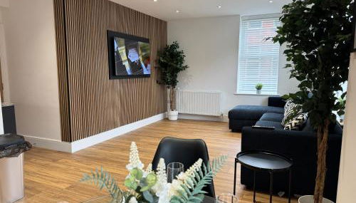 Stylish 2 Bedroom Coastal Apartment near Crosby Beach & Liverpool - Foto 2
