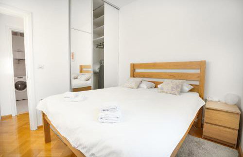 BlueDahlia Apartment - 4-min Walk to Main Station - Zagreb Donji grad - Photo 12