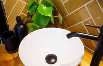 Golden Suite Plaza - Photo 5