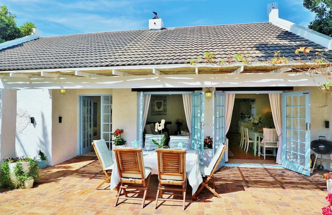 Hout Bay Beach Cottage - Photo 31