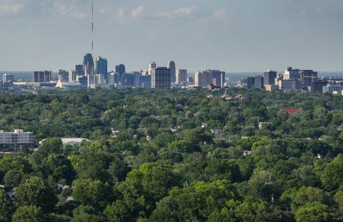 Home in Fairway Kansas, near KC's Country Club Plaza - Photo 34