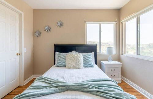 Majestic Anaheim Panorama Hill Home With Sunset - Foto 27