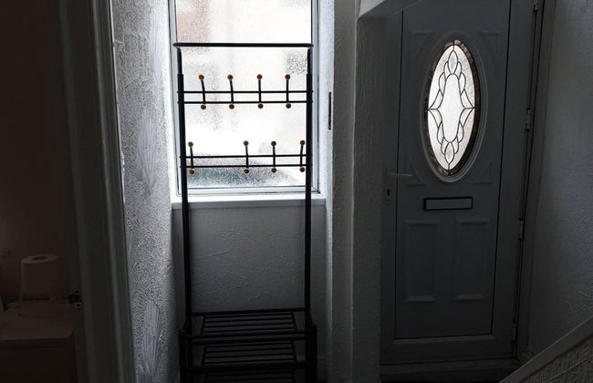 South Shield's Hidden Gem Amethyst 3 Bedroom House - Photo 2