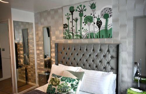 Tottenham Hotspurs Stays at the Gascoigne Suite - Foto 12