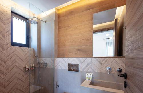 Sunnyside Villas, Just Steps to the Beach & Restaurants, By ThinkVilla - Photo 42