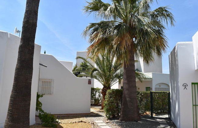 Les Cactus Remarkable 7 bed Villa - Private Pool - Photo 35