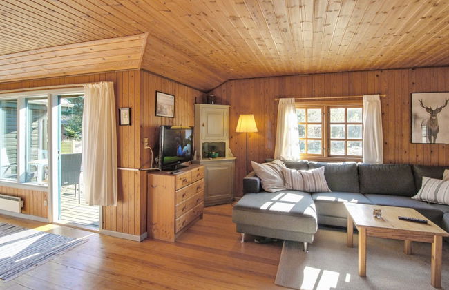 "Sigourney" - 2km to the fjord - Foto 2