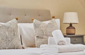 Squirrel Barn - Couples Cotswold Retreat - Photo 8