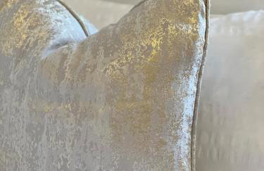 Spacious 2 Bed, 2 Bath Apartment by MCF - Foto 14