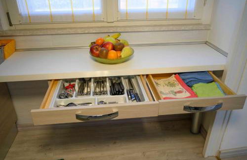 intero appartamento con giardino e colazione Dario - Photo 13