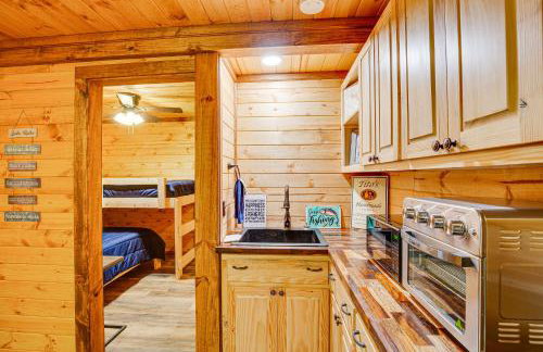 Cozy Quitman Fishing Cabin Near Lake Fork! - Foto 11