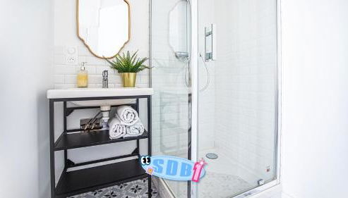 Le Joyeux - Idéal Groupe - Parking Gratuit - Foto 3, towels, Shower