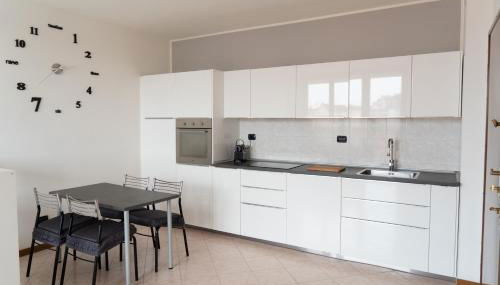 Parcheggio Privato - Appartamento a Milano - Foto 3