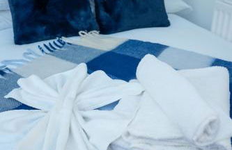 Train House - Photo 25