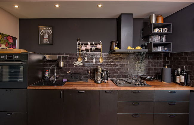 3 Bed Villa-sleeps 8-private Pool - Photo 9