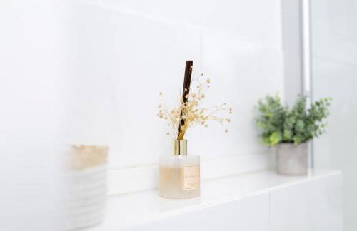 OLIVE Apartments - 2x Kingsize Betten - sehr zentral - Foto 26