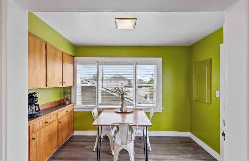 #StayinMyDistrict Historic Apartment Near Downtown - Foto 21