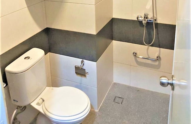 Apartemen Mutiara Bekasi By Veeroom - Photo 37