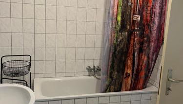 Monteurswohnung Ferienwohnung in der Mitte Deutschlands nahe der A3 - Photo 3