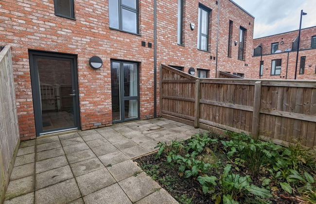 Adelphi Townhouse Contemporary 2 Bed 1 Bath 1 WC - Foto 17