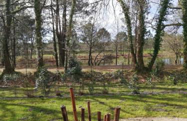 Chalet 19 Cosy bord de Lac, dans domaine avec piscine couverte accueil 4 voyageurs LOUMAELOU - Foto 9