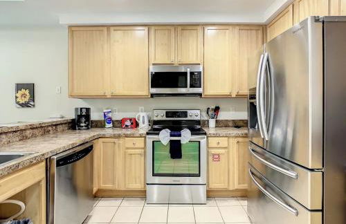 3BR Resort Condo near Disney - Resort Pool and Hot Tub - Foto 103
