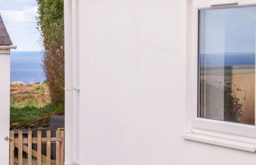 Fifty Degrees North - Foto 2