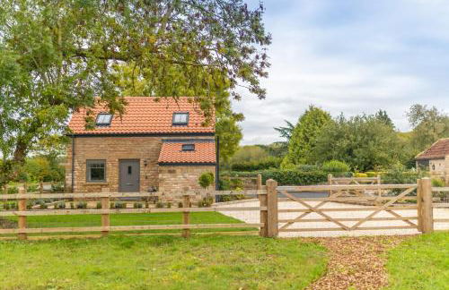 Stable Cottage - Dog friendly romantic country bolthole - Photo 3