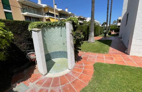 Myhost la Dorada frente al mar - Photo 22