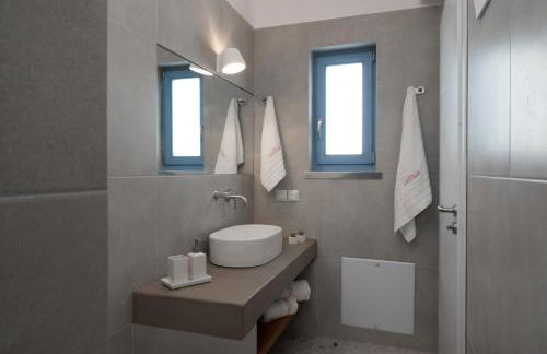 Camvillia Donoussa Village Suites - Photo 42