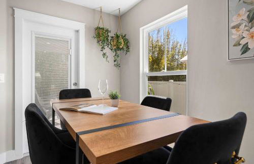 5 Minutes to Beach and Downtown Fire pit Grill - Foto 23